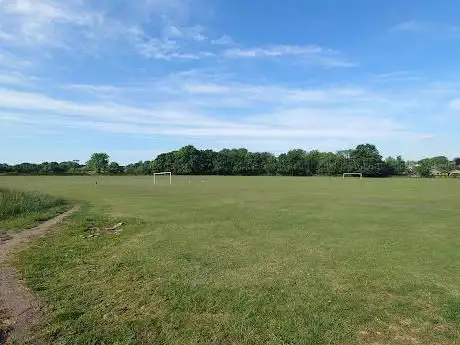 Photo de West Shepton Playing Fields