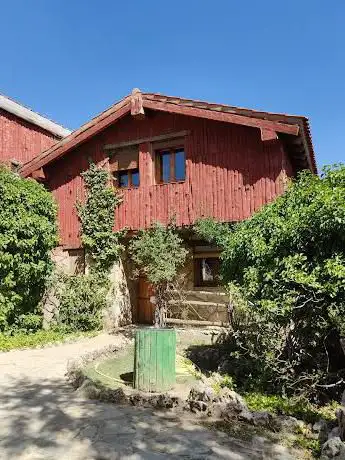 Photo de Cabañas rurales Las Mendrosas