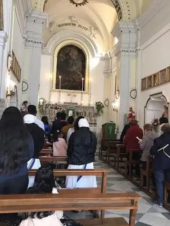 Photo de Church of Saint Mary of the Afflicted