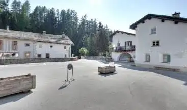 Photo de Sils Tourist Information