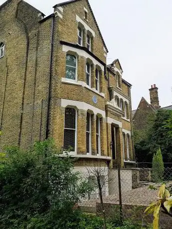 Photo de Blue Plaque: Sir Ernest Shackleton