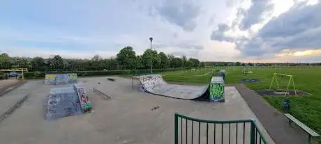 Photo de Hainault Skatepark