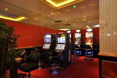 Admiral Club
