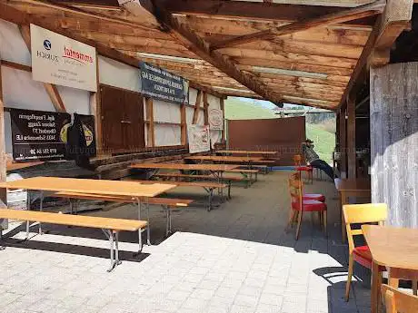 Photo de Hornusserplatz Mützlenberg-Nesselgraben