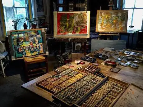 The New Gallery
