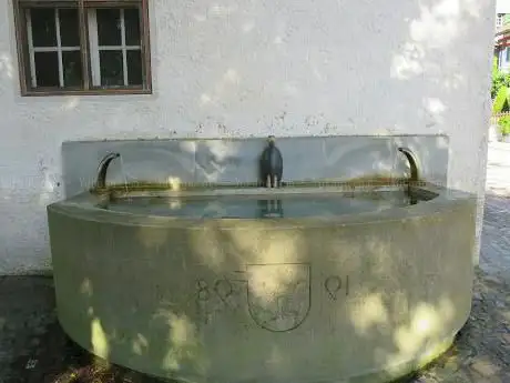 Brunnen Jahrgang1998