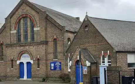 Photo de Childs Hill Baptist Church