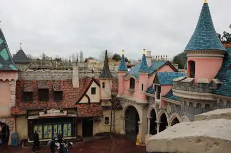 La Galerie de la Belle au Bois Dormant