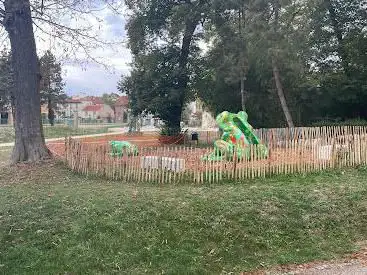 Aire de jeux des deux grenouilles