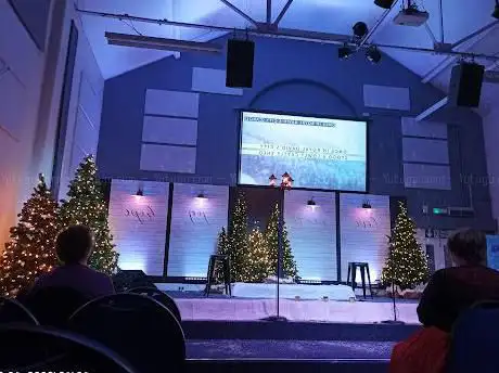 Photo de The Lighthouse Pentecostal Church