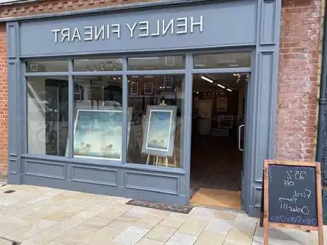 Photo de Barnes Fine Art Gallery