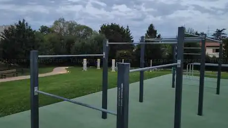 Photo de ISW Calisthenics Park - Genève Bellevue GE