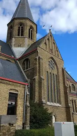 O.L.V. Geboortekerk Hollebeke