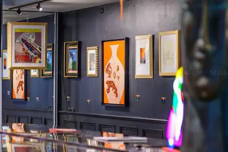 Admiral Art Gallery