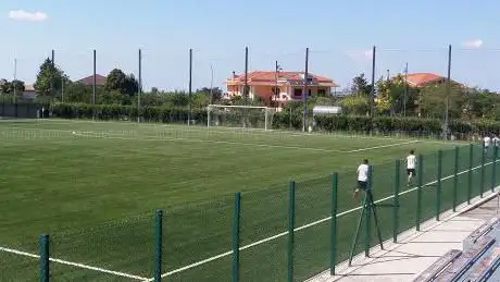 Photo de Centro Sportivo Cepagatti