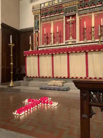 Photo de St Michael & All Angels Church