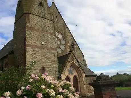 Photo de Sacred Heart Roman Catholic Church