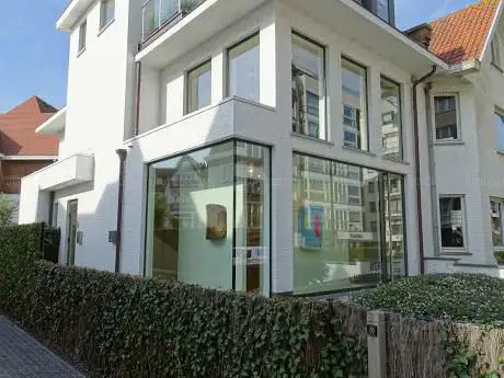 MARUANI MERCIER Gallery - Kustlaan