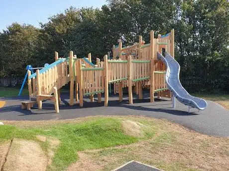 Photo de Halsted Road Playground