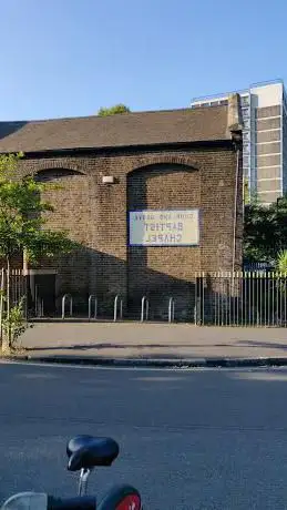 Photo de Courland Grove Baptist Church