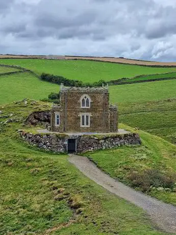 Doyden Castle