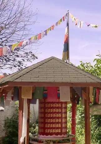 Drikung Sherab Migched Ling - Zentrum für tibetischen Buddhismus e.V.
