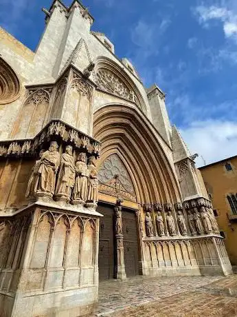Photo de Plaça de les Cols