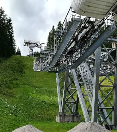 Photo de Stazione a valle Funitel Arabba - Porta Vescovo