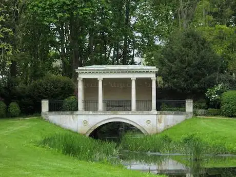 Photo de Elysian Garden