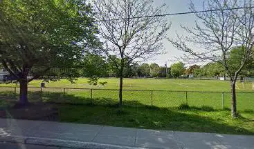 Parc William-Bowie soccer field