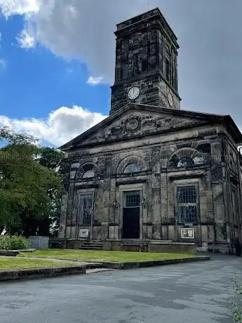 Photo de All Saints Parish Church