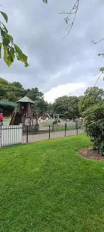 Photo de Graze in The Park