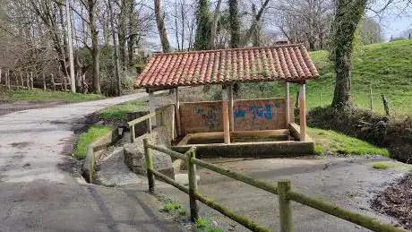 Photo de Fuente La Peruyal