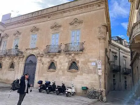 Photo de Palais. Tresca