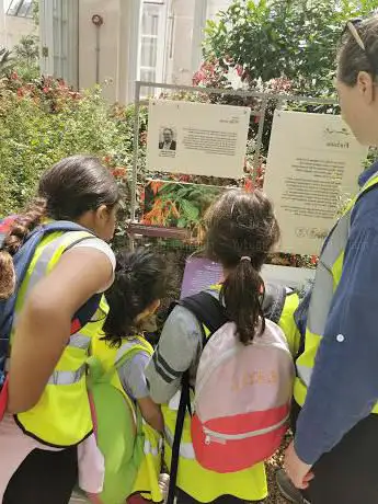 Photo de Young Explorers Kids Camp