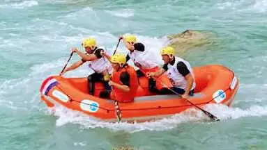 Photo de ACTION ADVENTURE Rafting Canyoning Gorges du Verdon