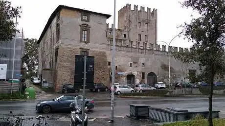 Photo de Castello di Torrenova