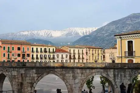 Photo de Piazza Giuseppe Garibaldi
