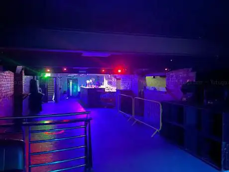 Club underground