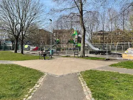 Photo de Ravenscroft Park