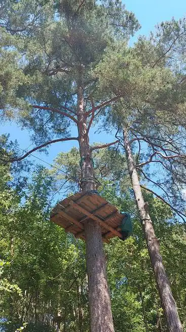 Photo de Accrobranche des Peaux Rouge