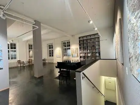 The Curator's Lab