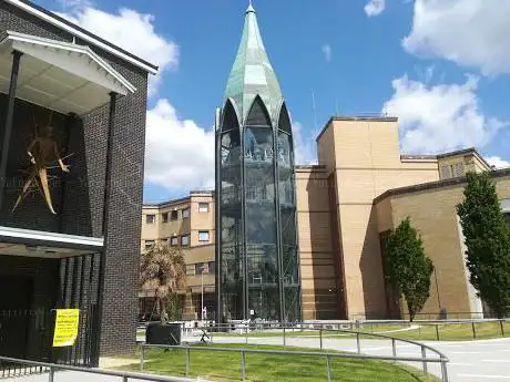 Photo de St Martin's Church Basildon