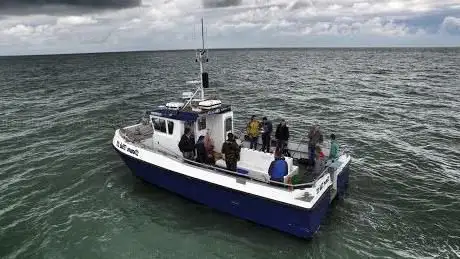 Photo de DAWN TIDE CHARTERS
