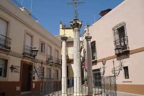 Tres Cruces