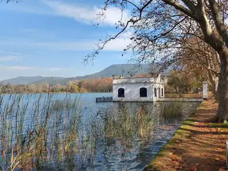 Photo de Pesquera Santa Rosa  Banyoles