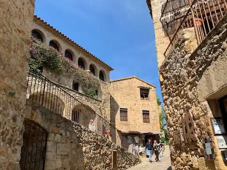 Photo de Muralles de Pals