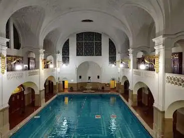 Müller'sches Volksbad (Hallenbad)