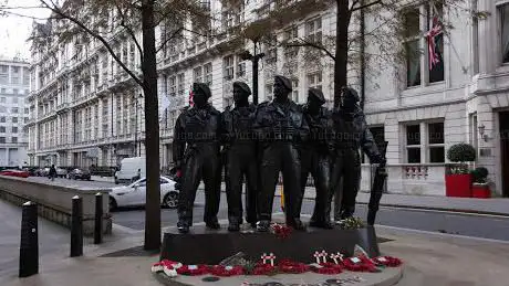 Photo de Royal Tank Regiment Memorial