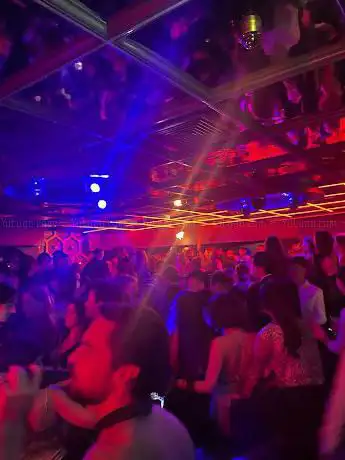 Photo de Maddox Club